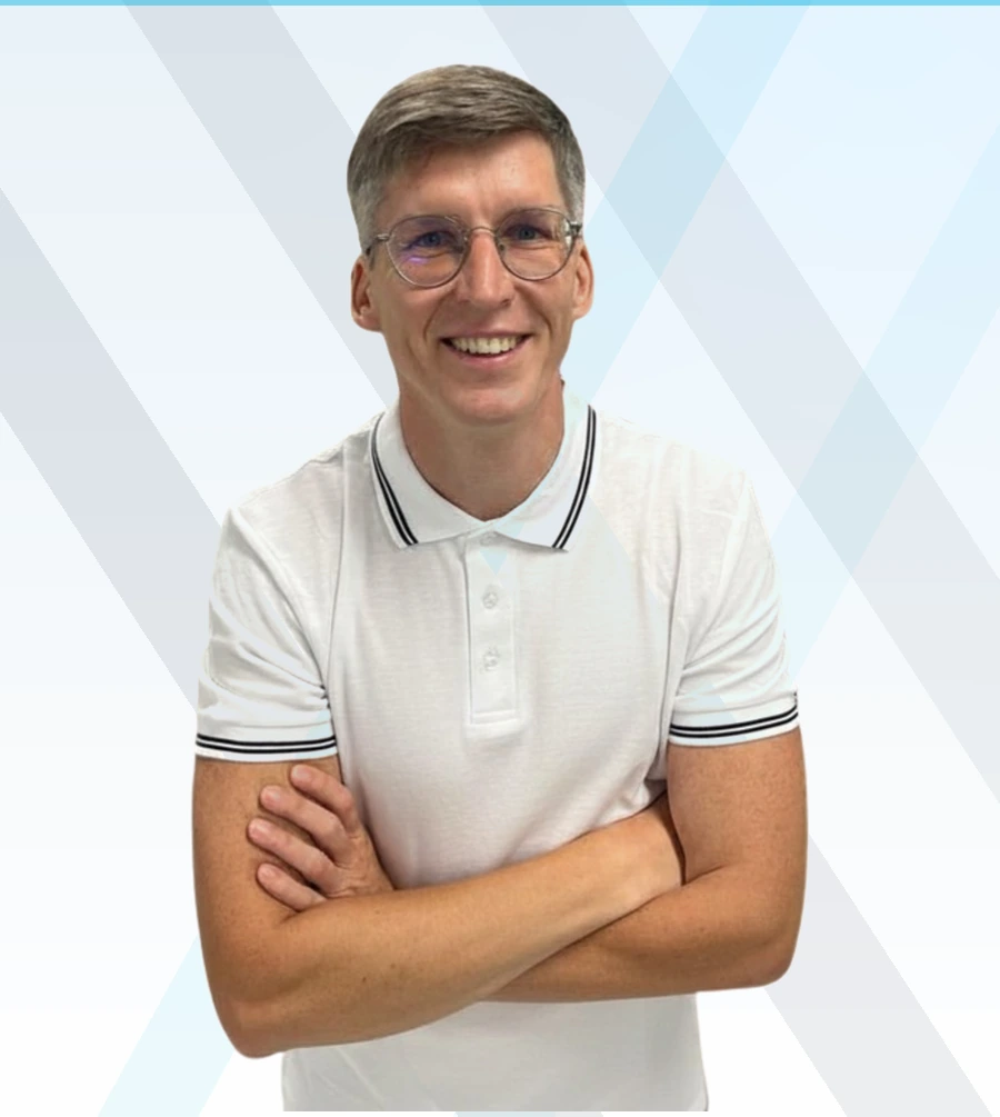 Ignas from the AKURIS team